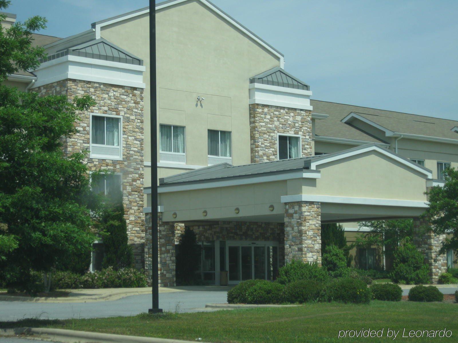 Holiday Inn Express Williamston By Ihg Exterior photo