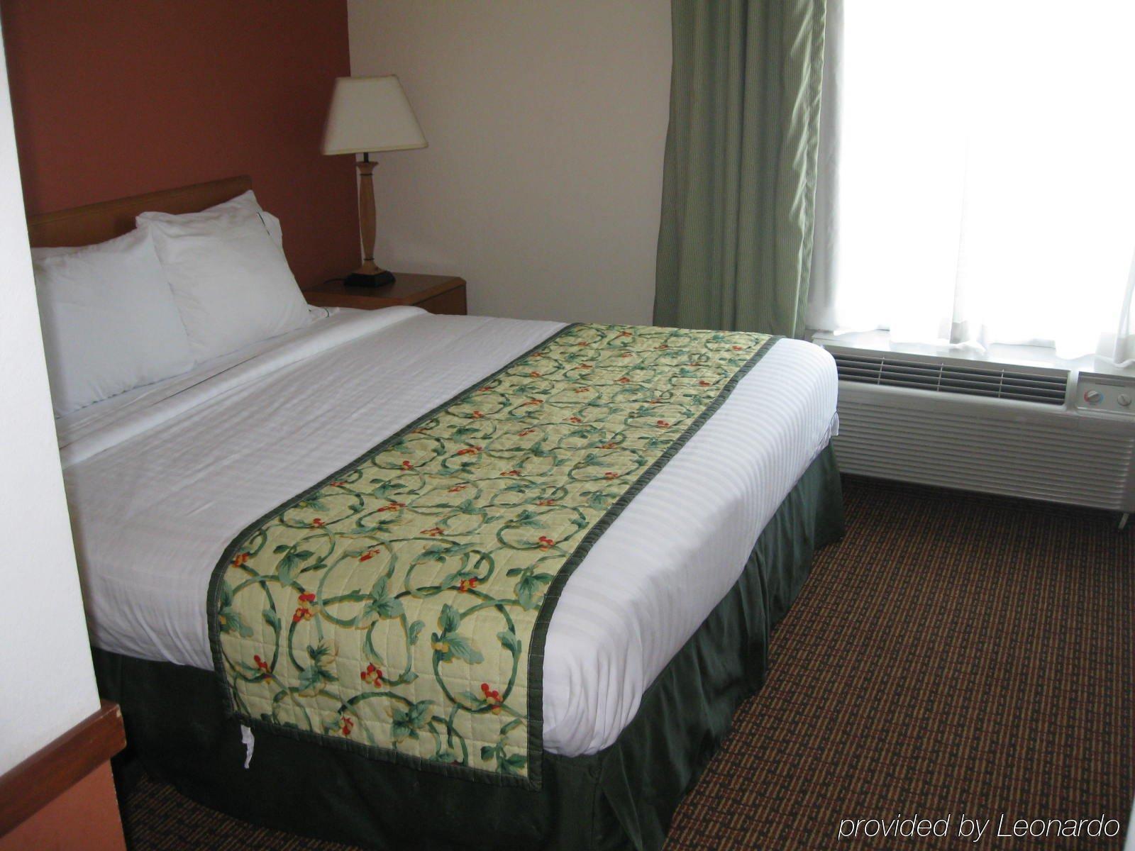 Holiday Inn Express Williamston By Ihg Exterior photo